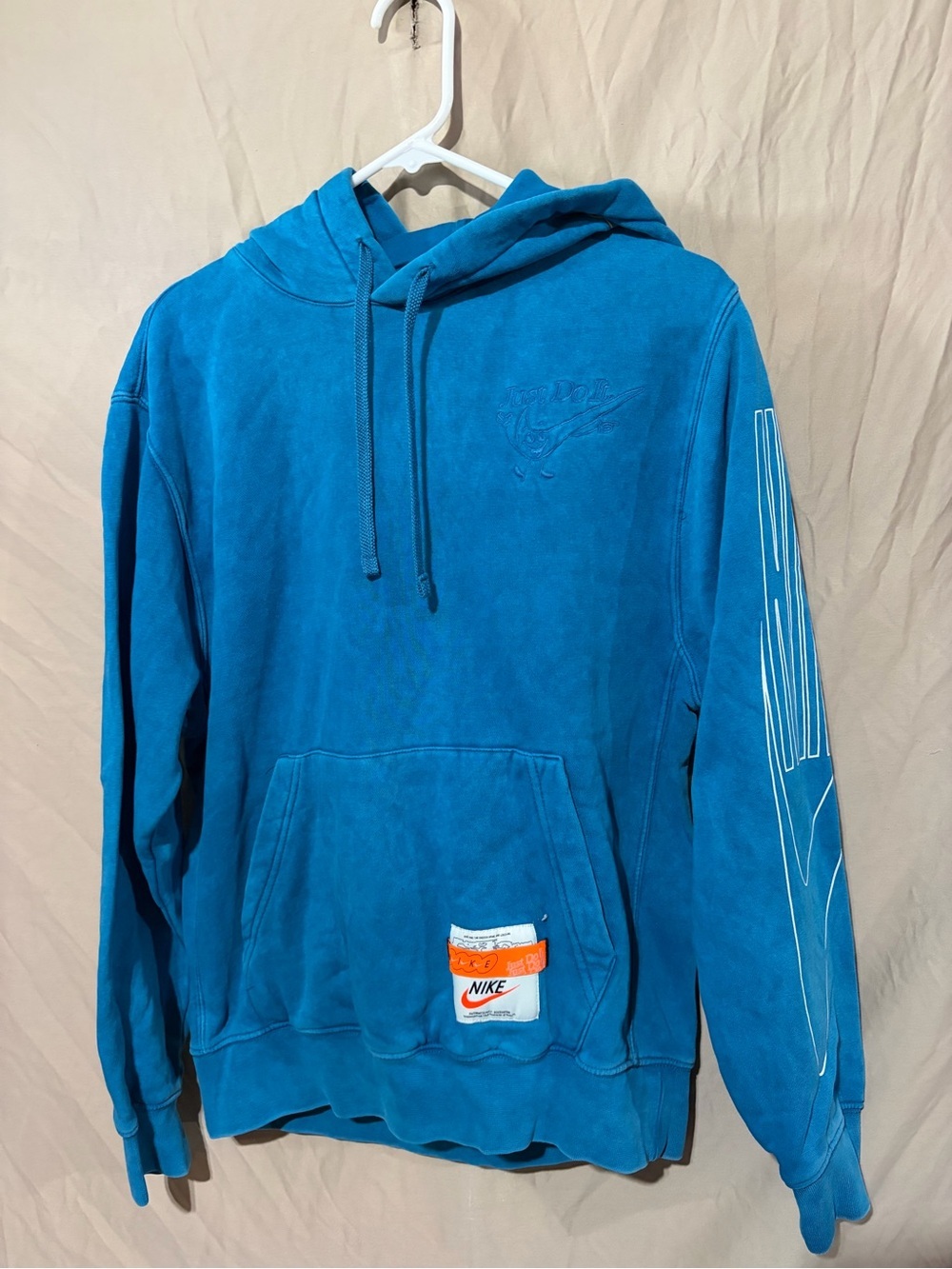 Nike sweatshirt
